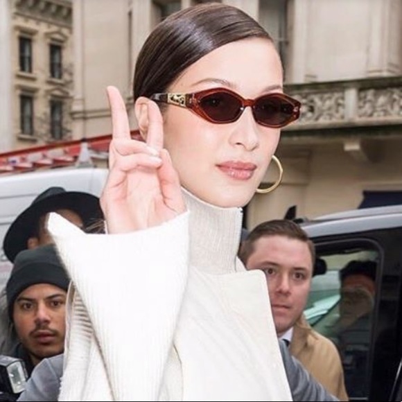 SOLD 💫 LE SPECS 🦋 Petit Panthère Cat-Eye Sunnies - Picture 4 of 6